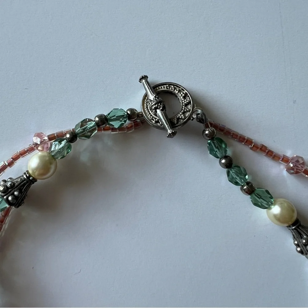 Deconstructed Flowers Along A Beaded Path J09